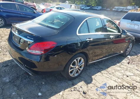 2016 Mercedes-Benz C 300 4Matic/Luxury 4Matic/Sport 4Matic из США, поврежденный, VIN 55SWF4KB1GU115585